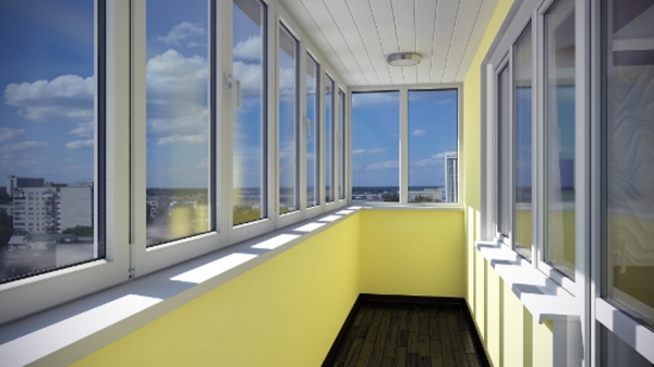 Остекление балконов: цена и качество